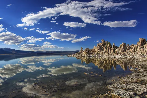 Tufa columns in Mono Lake in California, USA